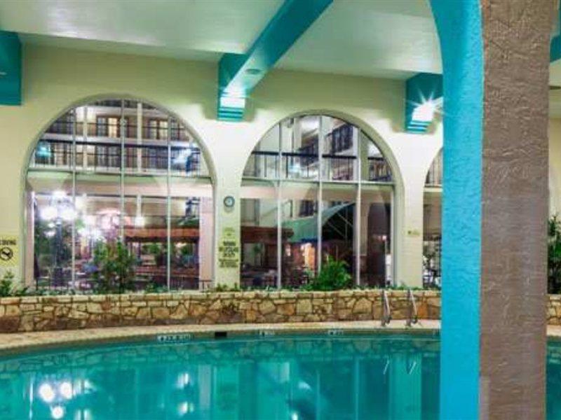Embassy Suites San Antonio Northwest I-10 Exterior foto